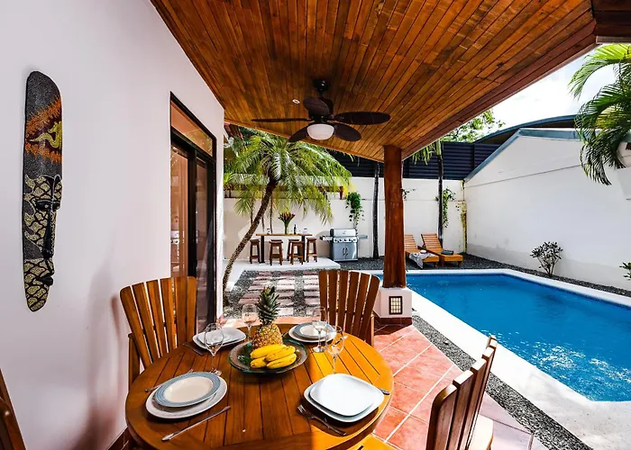 Remodeled Casa Tropical W Private Pool Сasa de vacaciones Tamarindo