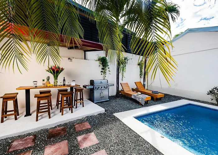 Remodeled Casa Tropical W Private Pool Сasa de vacaciones Tamarindo